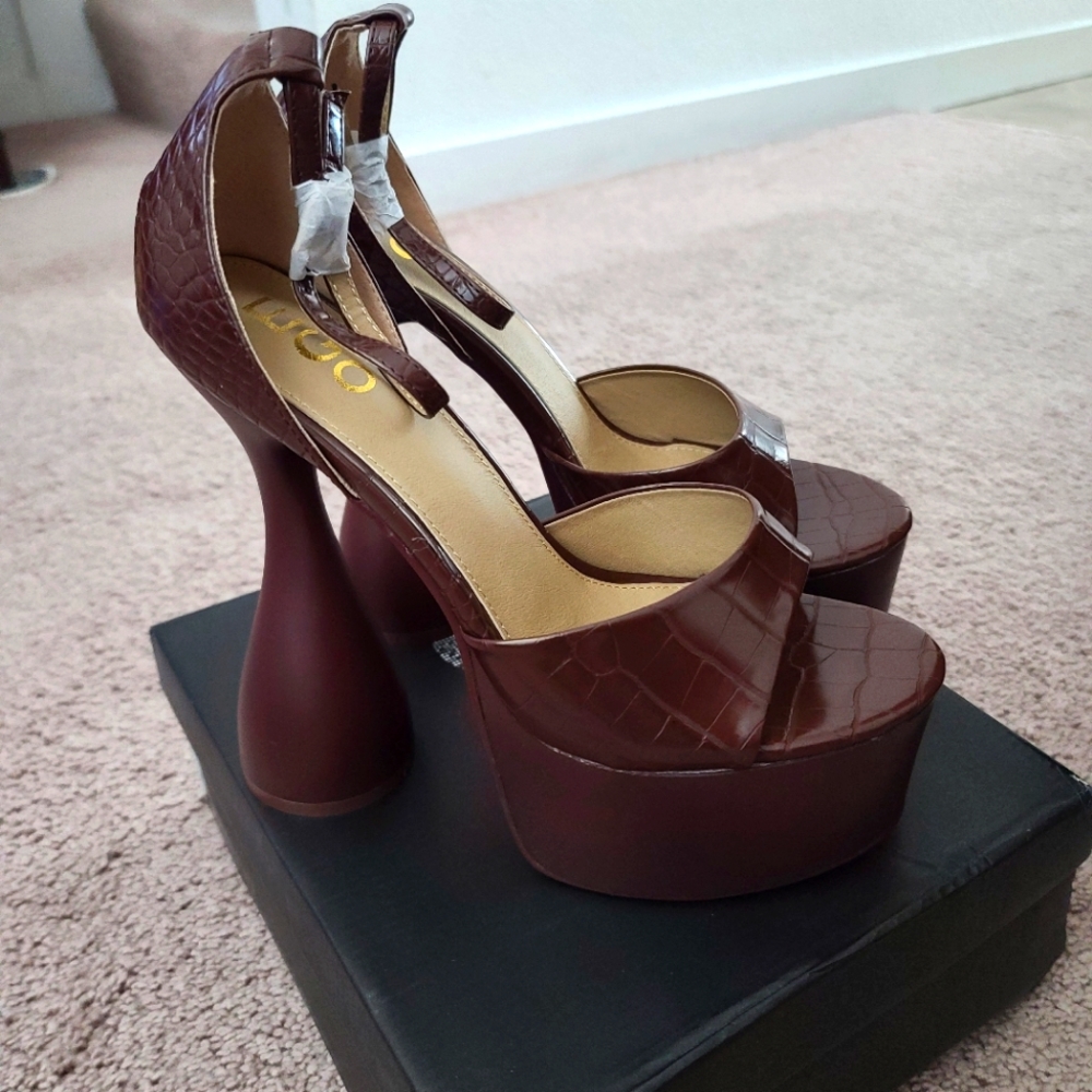 Brown open toe platform heels size 10
